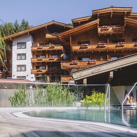 Hotel Die Sonne Saalbach-Hinterglemm Exteriér fotografie