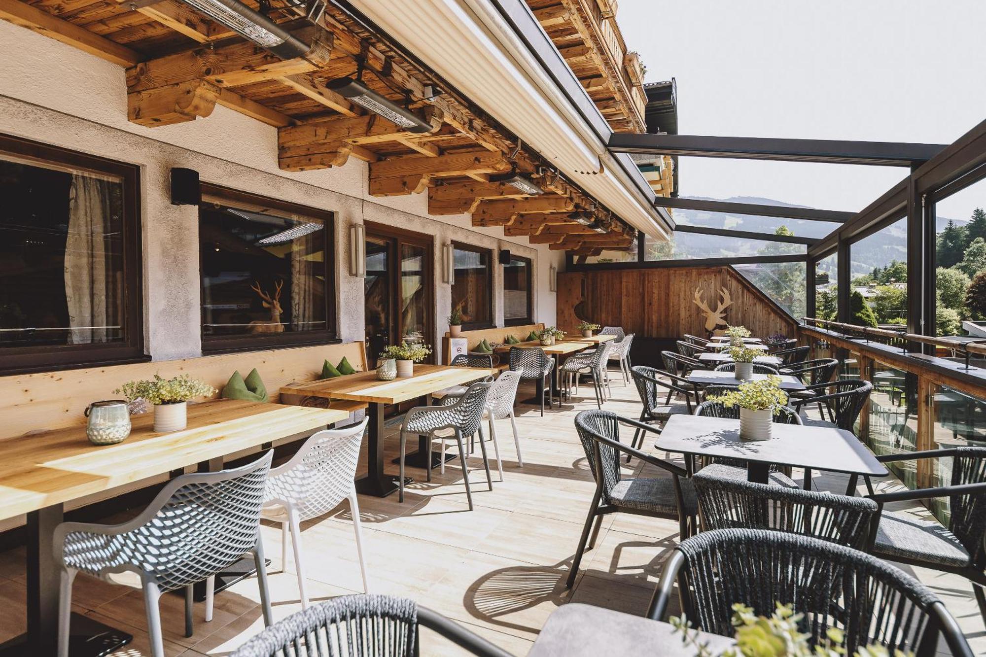 Hotel Die Sonne Saalbach-Hinterglemm Exteriér fotografie