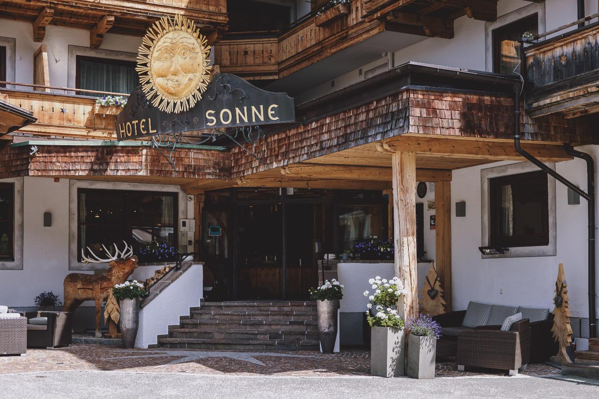 Hotel Die Sonne Saalbach-Hinterglemm Exteriér fotografie